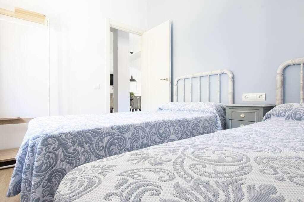 Villarroya de los Pinares Apartamento Creativo Villa Rubei מראה חיצוני תמונה